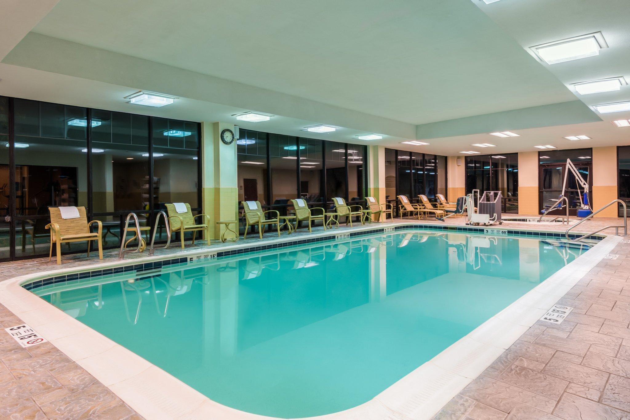 Holiday Inn Express Hotel & Suites Rochester Webster By Ihg Bagian luar foto