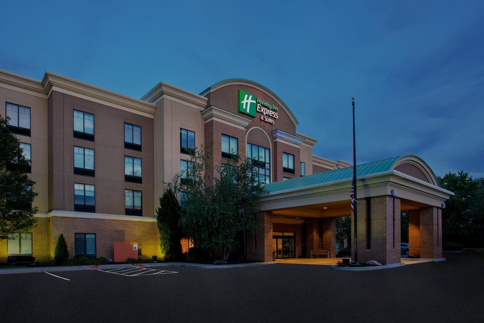 Holiday Inn Express Hotel & Suites Rochester Webster By Ihg Bagian luar foto
