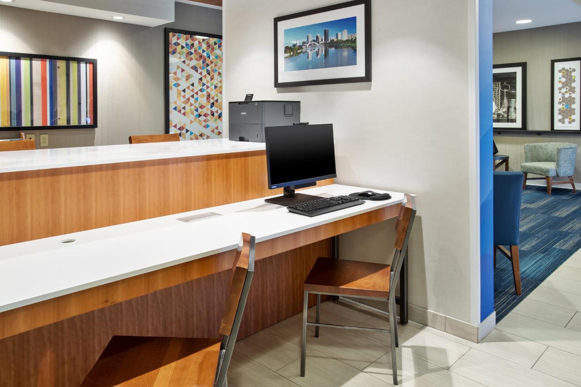 Holiday Inn Express Hotel & Suites Rochester Webster By Ihg Bagian luar foto