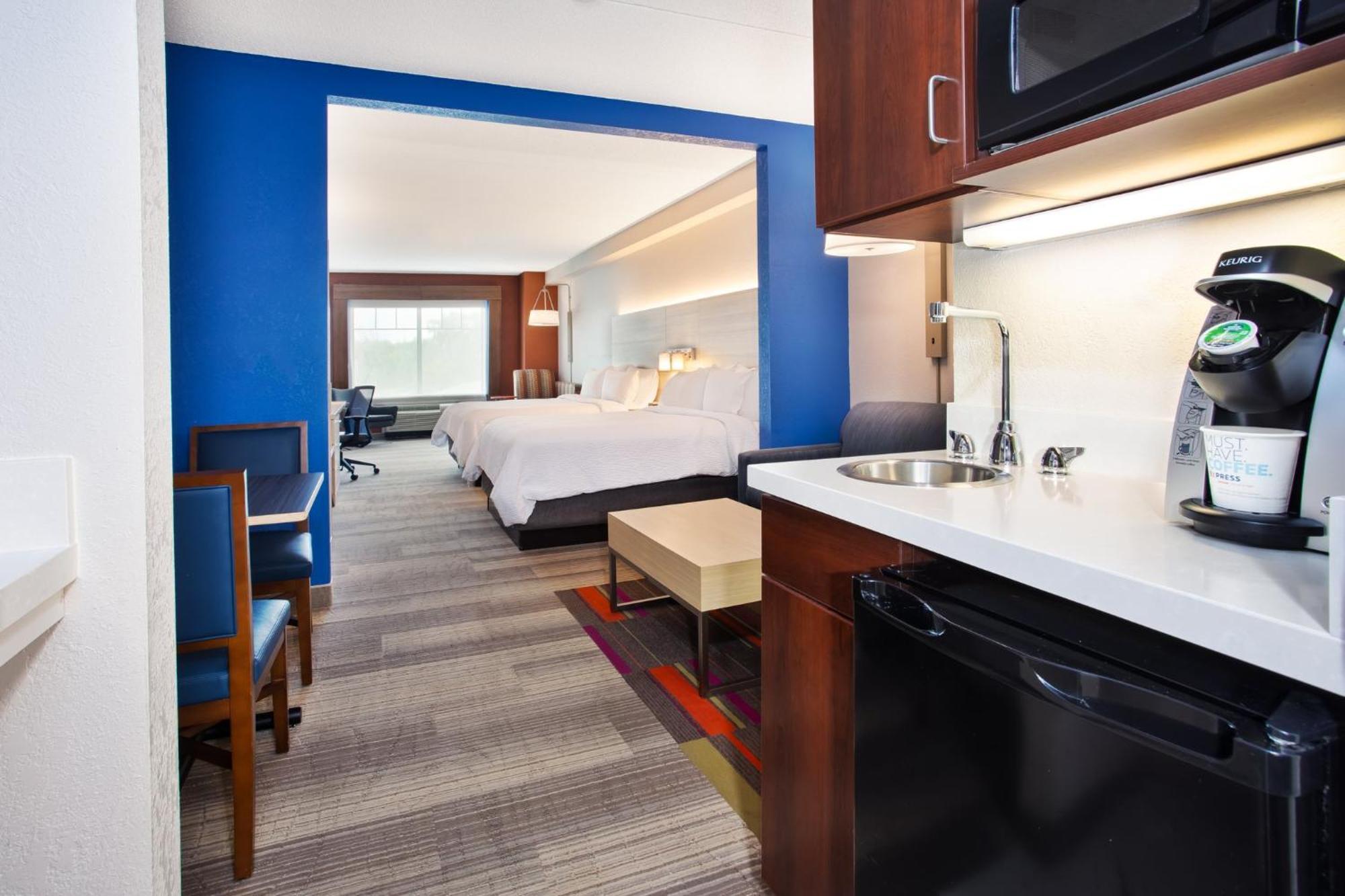 Holiday Inn Express Hotel & Suites Rochester Webster By Ihg Bagian luar foto
