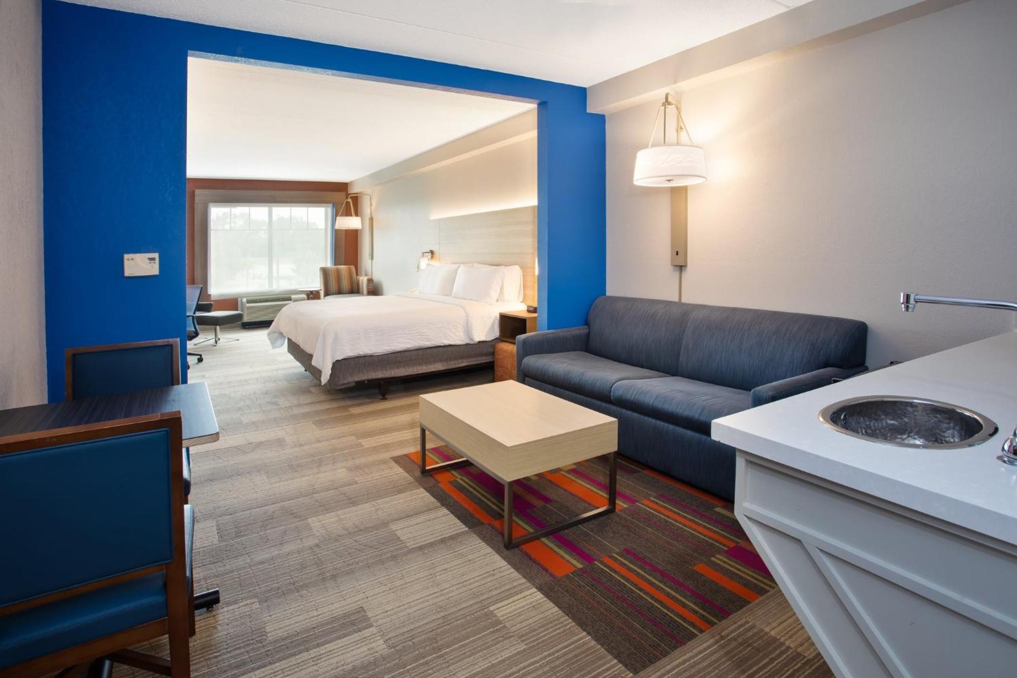 Holiday Inn Express Hotel & Suites Rochester Webster By Ihg Bagian luar foto