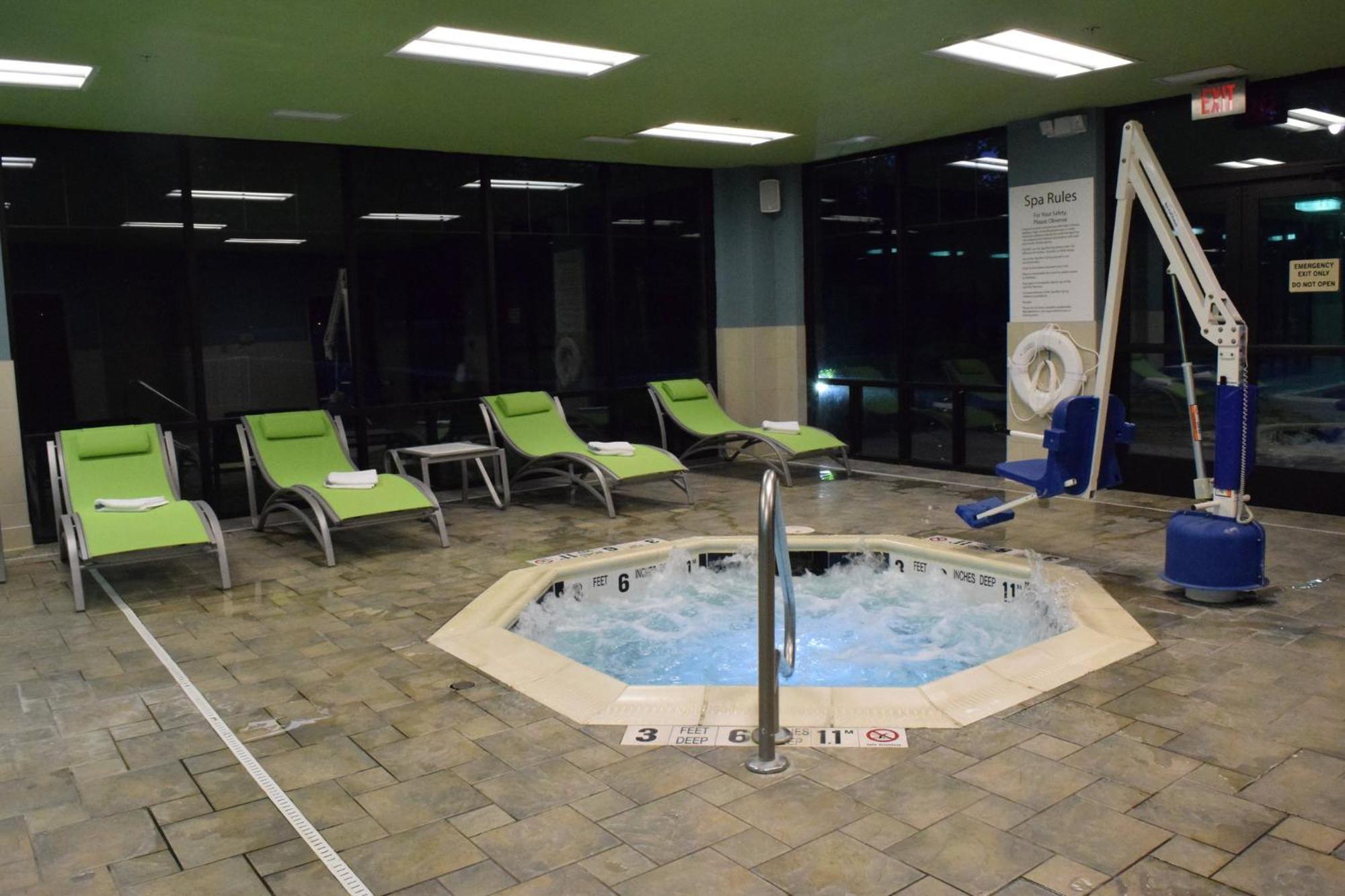 Holiday Inn Express Hotel & Suites Rochester Webster By Ihg Bagian luar foto