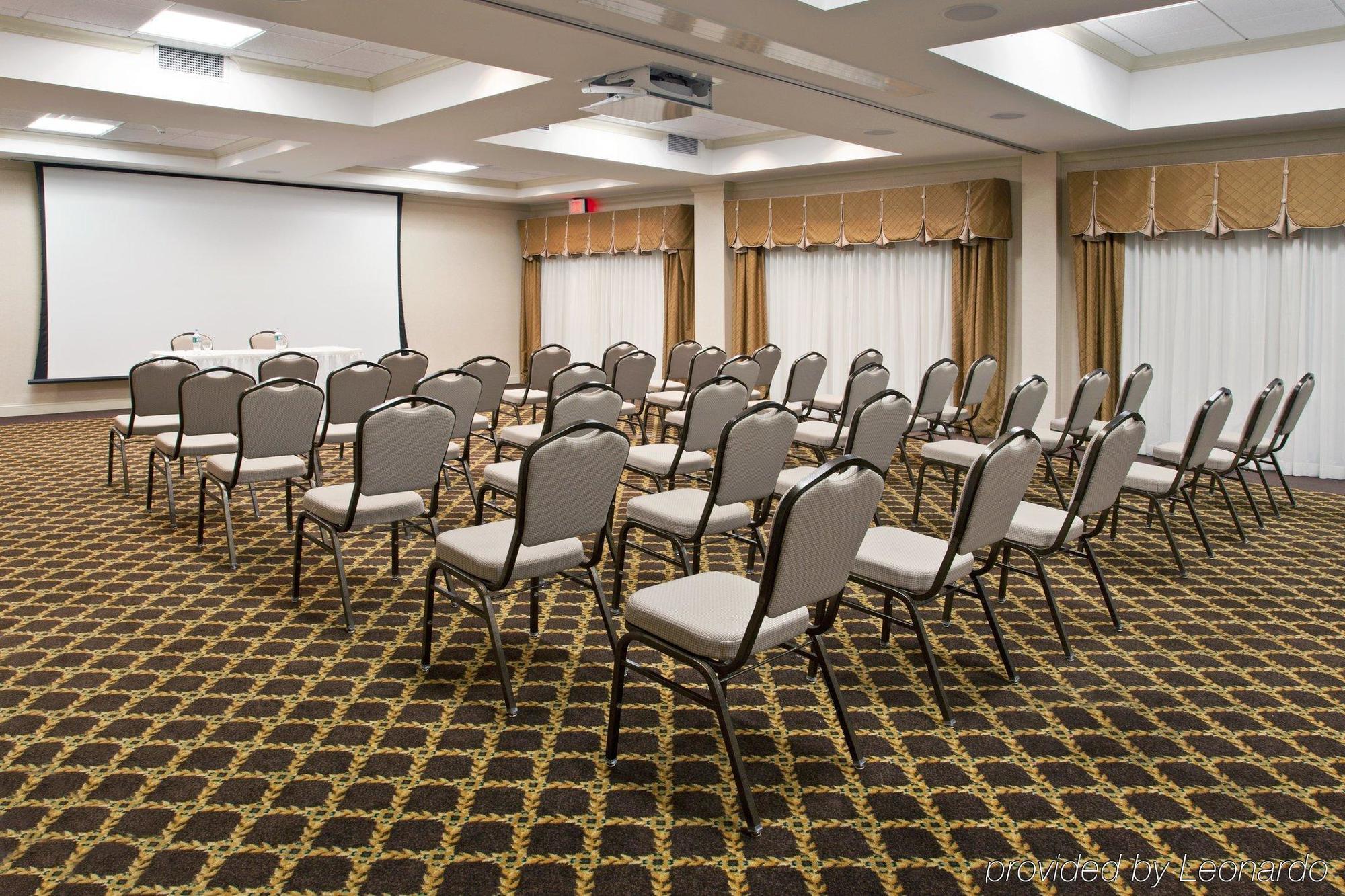 Holiday Inn Express Hotel & Suites Rochester Webster By Ihg Bagian luar foto